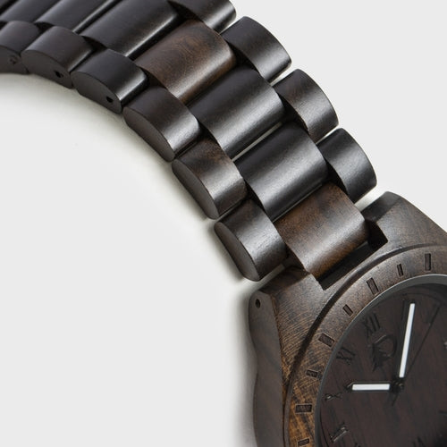 Crowned Men's Stylish Wood Watch